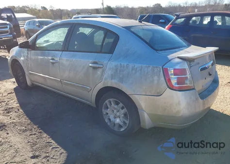 2012 Nissan Sentra 2.0 S z USA, uszkodzony, nr VIN 3N1AB6AP9CL737348